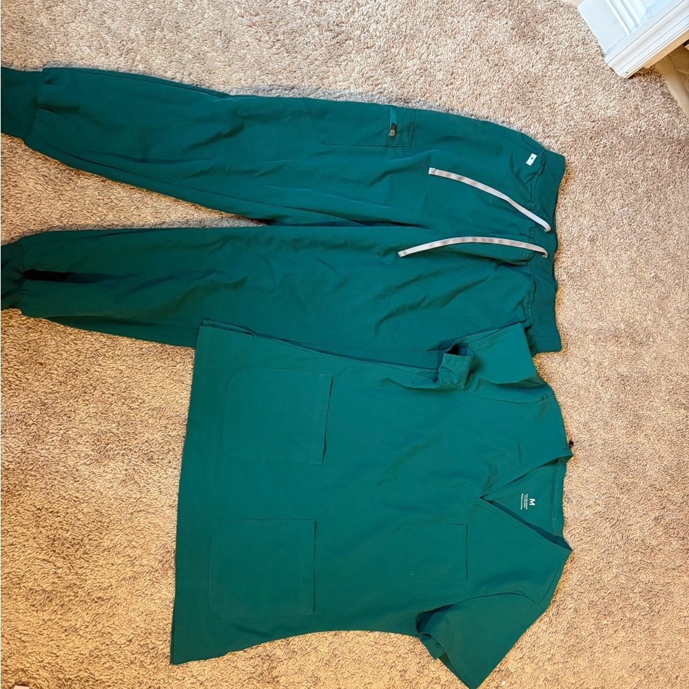 Teal Women's Scrub Set